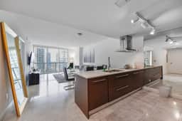 Apt 3107 · Brickell Icon -Icon 1 bedr condo