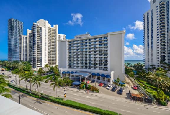 Beachfront Bliss - 1 Bedroom