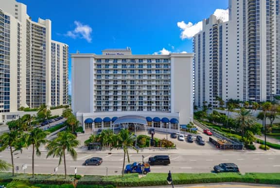 Beachfront Bliss - 1 Bedroom
