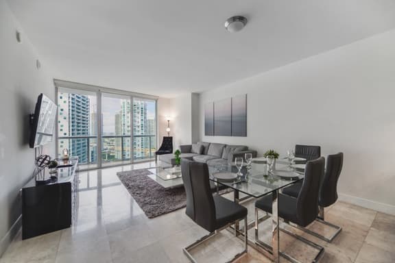 Apt 3107 · Brickell Icon -Icon 1 bedr condo